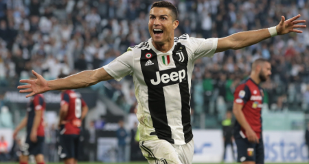 Ronaldo: “Futbol meydanında hələ deməyə sözüm var”