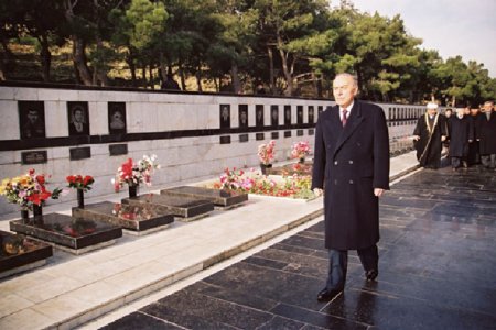 Kərim Tahirov: 20 Yanvar hadisəsi xalqımızın tarixində şərəfli bir səhifədir